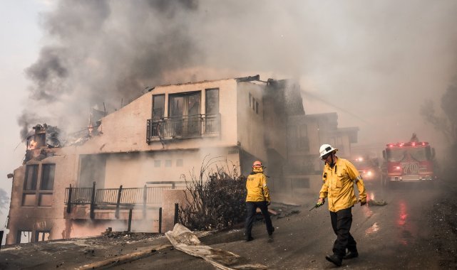 California'daki orman yangınlarında 2 kişi hayatını kaybetti