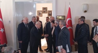 DEM Parti heyeti MHP lideri Bahçeli ile görüştü