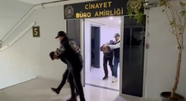 Evlenmelerine izin çıkmadı, 17 yaşındaki kız arkadaşı ve annesini tüfekle vurdu