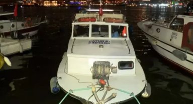 Fatih'te 14 tekneden hırsızlık yaptı; son girdiği teknede yemek yiyip dinlendi