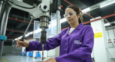 İstihdamın her alanında kadın gücü: Konaklı kadın CNC operatörleri geliyor