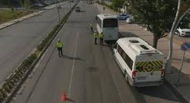 İzmir'de trafiğe kayıtlı araç sayısı yüzde 8 arttı