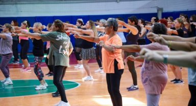 Karşıyakalılar güne sporla başlıyor