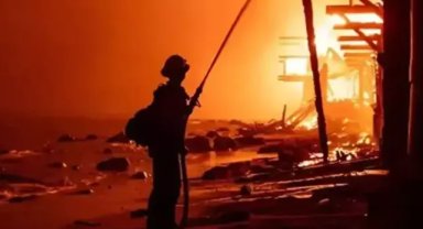 Los Angeles'taki yangında hayatını kaybedenlerin sayısı 27'ye yükseldi