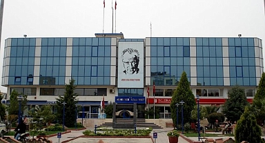 Menderes'te dev satışa büyük tepki: Menemen'de sokağa dökülenleri ilçemize bekliyoruz