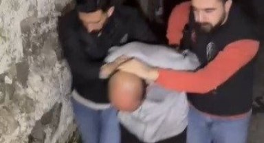 Müzisyen, torbacı çıktı