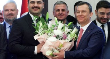 AK Parti Genel Sekreteri İnan görevi devraldı