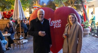 Aşkın kalbi Konak’ta attı