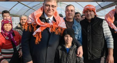 Başkan Tugay CHP’nin Menderes buluşmasında çiftçilere seslendi