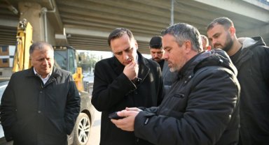 Bornova’da yol çalışmaları kar-kış dinlemiyor