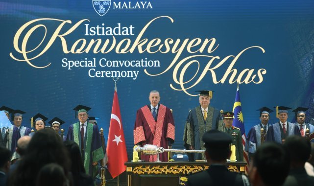 Cumhurbaşkanı Erdoğan'a Malezya'da fahri doktora unvanı verildi