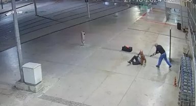 Eşine mesaj yazan kişiyi pompalı tüfekle vurup, darbeden sanığa ilk duruşmada tahliye