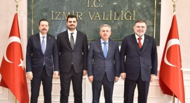 Eyyüp Kadir İnan'dan İzmir Valiliği'ne ziyaret