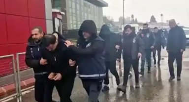 Gaziantep’te 1 kişinin öldüğü bıçaklı kavgada 5 şüpheli adliyede