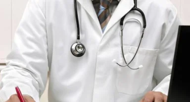 İstanbul merkezli 10 ilde FETÖ operasyonu: 17 doktor yakalandı