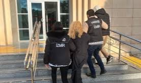 İzmir’de boşanma aşamasında olduğu kadını bıçaklayarak katletti
