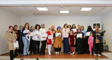 Karabağlar’da annelere farkındalık eğitimi