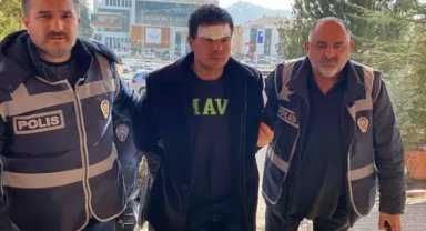 Kardeşi ve yengesini öldüren şüpheliyi bindiği taksinin şoförü yakalatmış