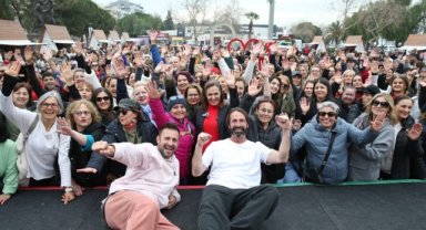 Karşıyaka’da 7’den 70’e 14 Şubat coşkusu