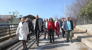 Karşıyaka’nın yeni hayvan barınağı için ilk kazma vuruldu