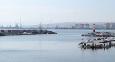 Psikolojisi bozulan anne, bebeğini denize attı