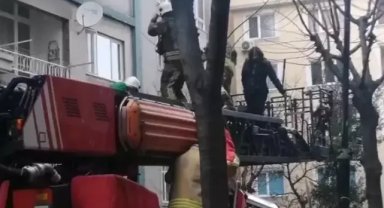 Şişli'de 5 katlı binada yangın