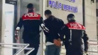 15 yılla aranan cinayet zanlısı İzmir’de yakalandı