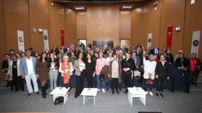 Karabağlar'da “Güvenli Yaşlanma” İçin Buluştular