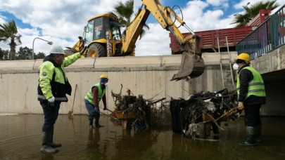 İZSU’dan bayram öncesi temizlik seferberliği