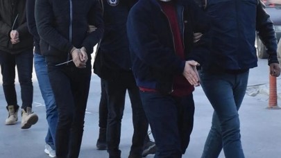 İzmir'de izinsiz İmamoğlu protestolarına 10 tutuklama