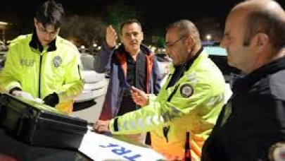 Muayenesiz araçla 2. kez alkollü ve ehliyetsiz yakalandı, "Az saygın olsun" dedi