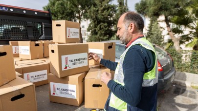 Karşıyaka Belediyesi’nden ihtiyaç sahiplerine Ramazan kolisi