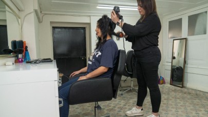 Büyükşehir’den kadınlar ve çocuklara ücretsiz kuaförlük hizmeti