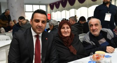 Çiğli Belediyesi'nden Dayanışma Sofrası