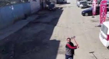 ‘Dron gören masum işçi’ neye uğradığını şaşırdı