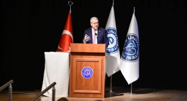 Ege Üniversitesinin ‘QS Dünya Üniversiteleri’ sıralamasındaki yükselişi sürüyor
