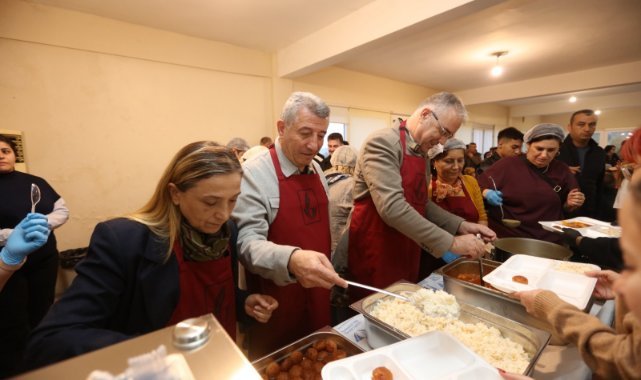 Güzelbahçe Belediyesi’nden Evlere İftar Servisi