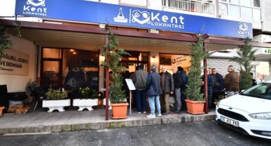 İzmir’de ramazan dayanışması büyüyor