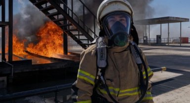 İzmir’in cesur kadınları her zorluğun üstesinden geliyor