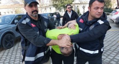 Maaşını çekmeye giden yaşlı adamı öldürüp 4 gün babasının evinin bodrumunda sakladı