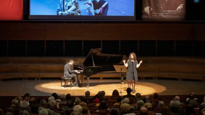 Hem sahnede hem hayatta fark yaratıyor