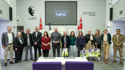 Buca’da üniversite öğrencilerine ücretsiz diyabet sensörü