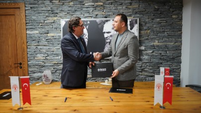 Bornova Belediyesi’nden Çocuklara Dijital Kodlama Eğitimi