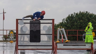 İtfaiyeci olmak için ter döküyorlar