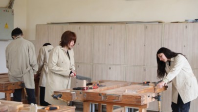 Seferihisarlı liselilerden 50 bank