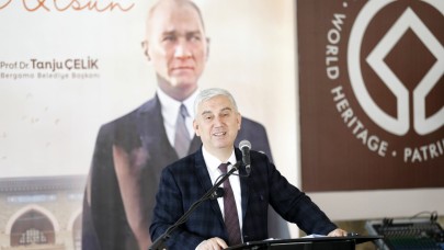 Başkan Çelik Bergama belediyesi'nde bir yıllık çalışmaları değerlendirdi