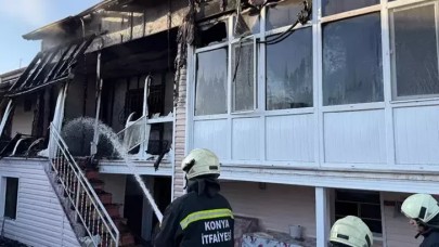 Eski eşi ile komşularını darbedip, evi yaktı