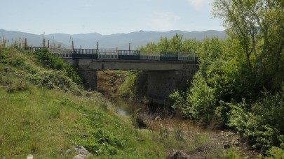 İzmir'deki 'Koca Köprü' için meclise kritik önerge: "Ölümlü kazaların önüne geçilmeli"
