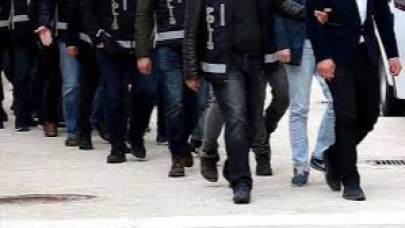 FETÖ'nün askeri yapılanmasına İzmir merkezli operasyon