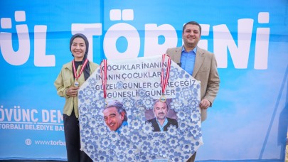 Torbalı Belediyesi 17. Uçurtma Şenliği rengarenk geçti